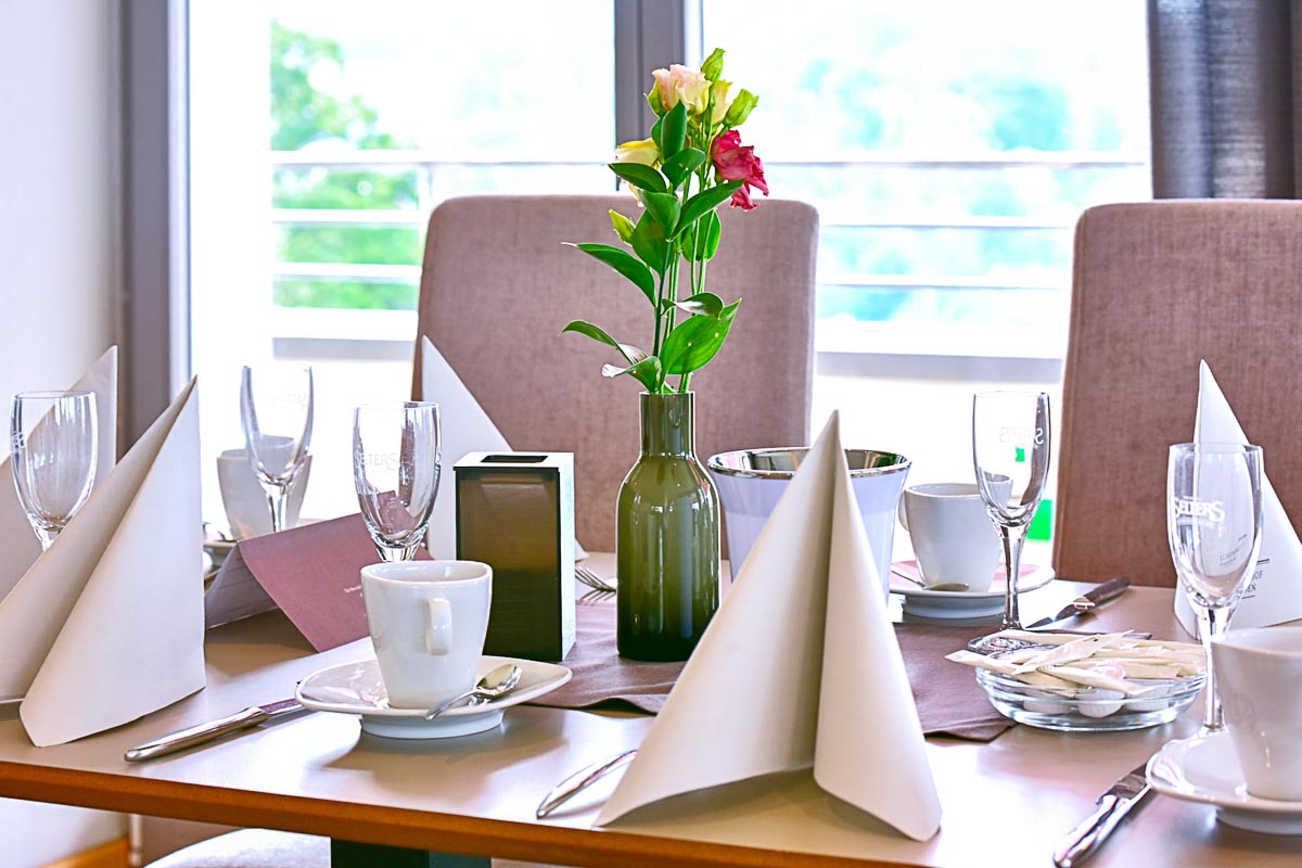 Service im Luisenhof Dresden